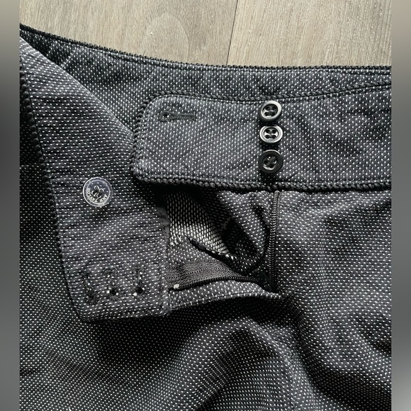 Ann Taylor Black White Dots Casual Shorts Women’s 2 Petite - Picture 5 of 8